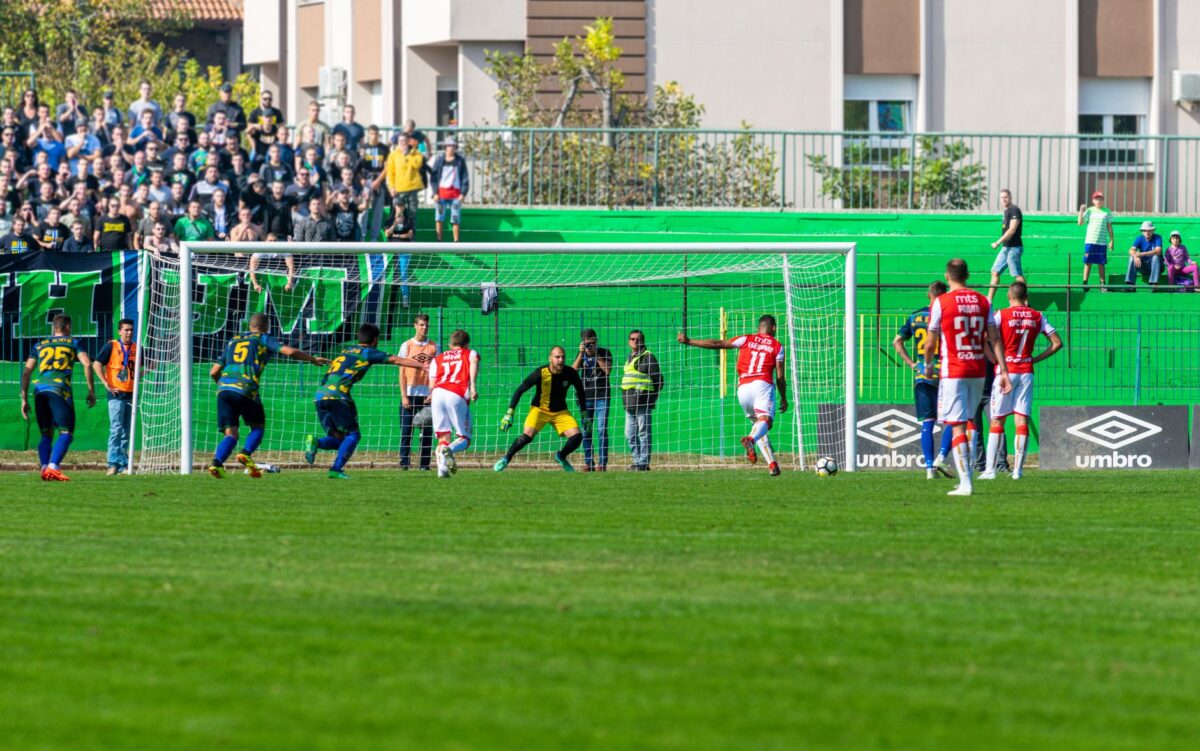 but gratuit szczęsny pressing adverse rendu